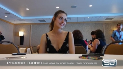 The_Originals__Interview_mit_Phoebe_Tonkin_28Hayley29_auf_der_Comic-Con_2014_320.jpg