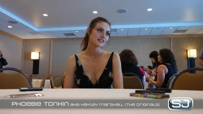 The_Originals__Interview_mit_Phoebe_Tonkin_28Hayley29_auf_der_Comic-Con_2014_321.jpg