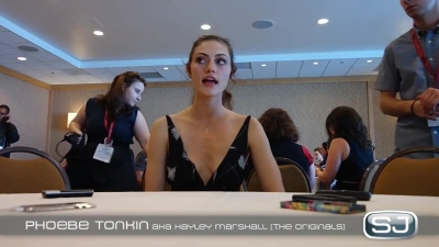 The_Originals__Interview_mit_Phoebe_Tonkin_28Hayley29_auf_der_Comic-Con_2014_327.jpg