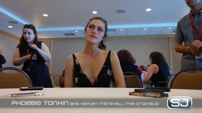 The_Originals__Interview_mit_Phoebe_Tonkin_28Hayley29_auf_der_Comic-Con_2014_332.jpg