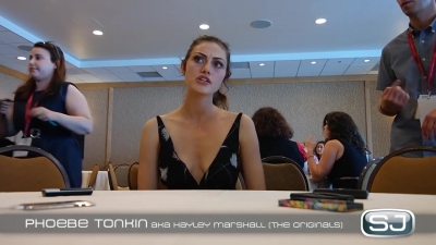 The_Originals__Interview_mit_Phoebe_Tonkin_28Hayley29_auf_der_Comic-Con_2014_333.jpg