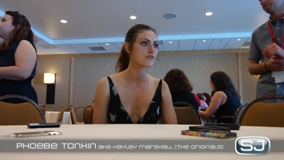 The_Originals__Interview_mit_Phoebe_Tonkin_28Hayley29_auf_der_Comic-Con_2014_337.jpg