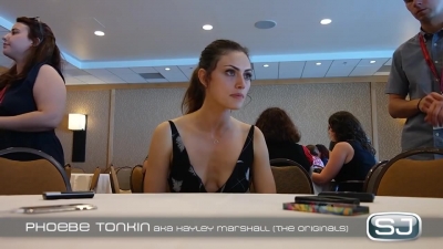 The_Originals__Interview_mit_Phoebe_Tonkin_28Hayley29_auf_der_Comic-Con_2014_338.jpg