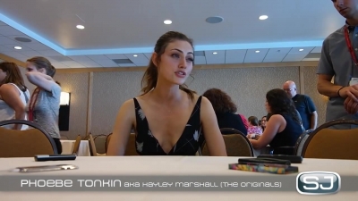 The_Originals__Interview_mit_Phoebe_Tonkin_28Hayley29_auf_der_Comic-Con_2014_346.jpg