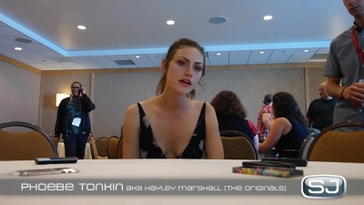 The_Originals__Interview_mit_Phoebe_Tonkin_28Hayley29_auf_der_Comic-Con_2014_364.jpg