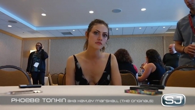 The_Originals__Interview_mit_Phoebe_Tonkin_28Hayley29_auf_der_Comic-Con_2014_365.jpg