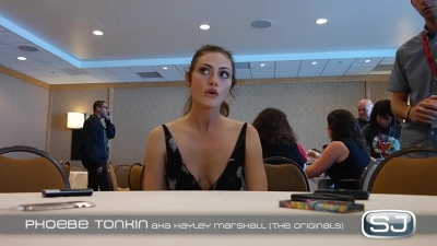 The_Originals__Interview_mit_Phoebe_Tonkin_28Hayley29_auf_der_Comic-Con_2014_371.jpg