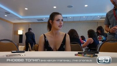 The_Originals__Interview_mit_Phoebe_Tonkin_28Hayley29_auf_der_Comic-Con_2014_373.jpg