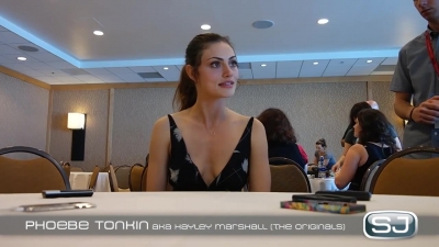 The_Originals__Interview_mit_Phoebe_Tonkin_28Hayley29_auf_der_Comic-Con_2014_381.jpg