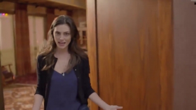The_Originals__Phoebe_Tonkin_s_On_Set_Tour___Entertainment_Weekly_0326.jpg