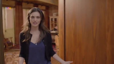 The_Originals__Phoebe_Tonkin_s_On_Set_Tour___Entertainment_Weekly_0329.jpg