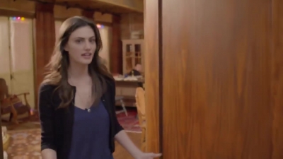 The_Originals__Phoebe_Tonkin_s_On_Set_Tour___Entertainment_Weekly_0331.jpg