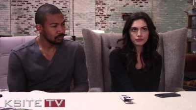 The_Originals_on_Set__Charles_Michael_Davis___Phoebe_Tonkin_0056.jpg