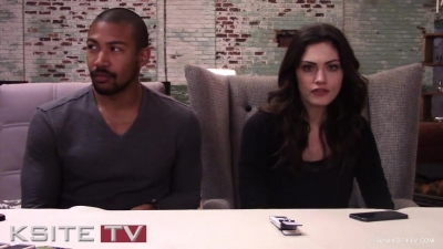 The_Originals_on_Set__Charles_Michael_Davis___Phoebe_Tonkin_0103.jpg