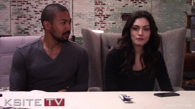 The_Originals_on_Set__Charles_Michael_Davis___Phoebe_Tonkin_0105.jpg