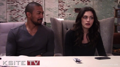 The_Originals_on_Set__Charles_Michael_Davis___Phoebe_Tonkin_0107.jpg