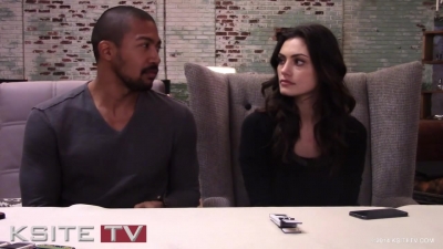 The_Originals_on_Set__Charles_Michael_Davis___Phoebe_Tonkin_0203.jpg