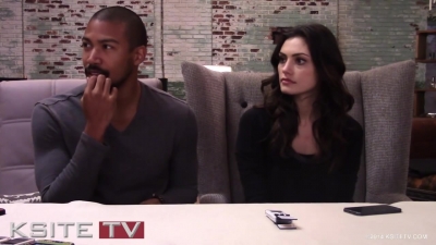 The_Originals_on_Set__Charles_Michael_Davis___Phoebe_Tonkin_0212.jpg