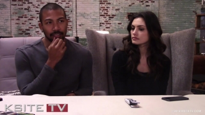 The_Originals_on_Set__Charles_Michael_Davis___Phoebe_Tonkin_0213.jpg