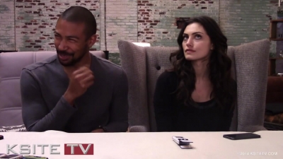 The_Originals_on_Set__Charles_Michael_Davis___Phoebe_Tonkin_0221.jpg
