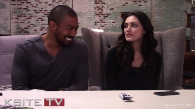 The_Originals_on_Set__Charles_Michael_Davis___Phoebe_Tonkin_0240.jpg