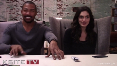 The_Originals_on_Set__Charles_Michael_Davis___Phoebe_Tonkin_0253.jpg