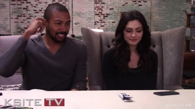 The_Originals_on_Set__Charles_Michael_Davis___Phoebe_Tonkin_0259.jpg
