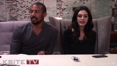The_Originals_on_Set__Charles_Michael_Davis___Phoebe_Tonkin_0281.jpg