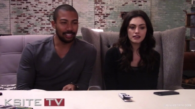 The_Originals_on_Set__Charles_Michael_Davis___Phoebe_Tonkin_0284.jpg