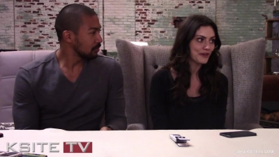 The_Originals_on_Set__Charles_Michael_Davis___Phoebe_Tonkin_0294.jpg