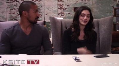 The_Originals_on_Set__Charles_Michael_Davis___Phoebe_Tonkin_0300.jpg