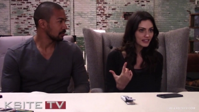 The_Originals_on_Set__Charles_Michael_Davis___Phoebe_Tonkin_0303.jpg