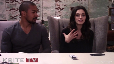 The_Originals_on_Set__Charles_Michael_Davis___Phoebe_Tonkin_0305.jpg