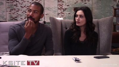 The_Originals_on_Set__Charles_Michael_Davis___Phoebe_Tonkin_0314.jpg