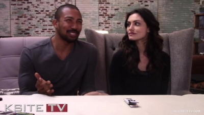 The_Originals_on_Set__Charles_Michael_Davis___Phoebe_Tonkin_0330.jpg
