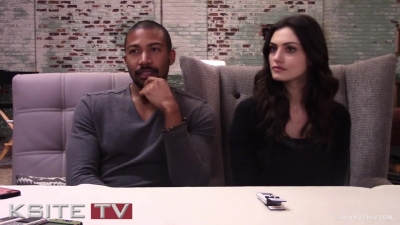 The_Originals_on_Set__Charles_Michael_Davis___Phoebe_Tonkin_0342.jpg