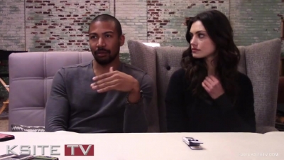 The_Originals_on_Set__Charles_Michael_Davis___Phoebe_Tonkin_0383.jpg