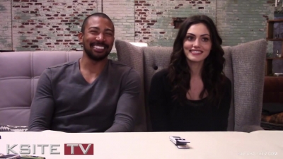 The_Originals_on_Set__Charles_Michael_Davis___Phoebe_Tonkin_0428.jpg