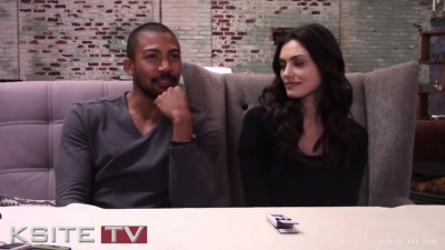 The_Originals_on_Set__Charles_Michael_Davis___Phoebe_Tonkin_0489.jpg
