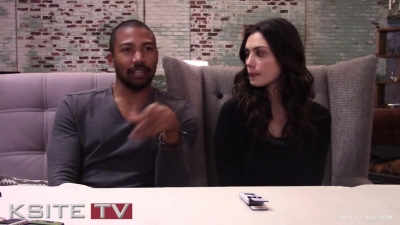 The_Originals_on_Set__Charles_Michael_Davis___Phoebe_Tonkin_0501.jpg