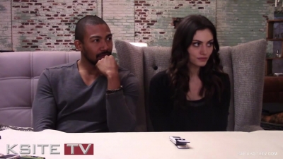 The_Originals_on_Set__Charles_Michael_Davis___Phoebe_Tonkin_0525.jpg