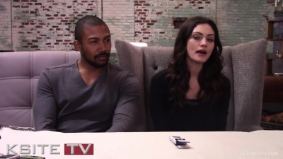 The_Originals_on_Set__Charles_Michael_Davis___Phoebe_Tonkin_0553.jpg