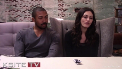 The_Originals_on_Set__Charles_Michael_Davis___Phoebe_Tonkin_0554.jpg