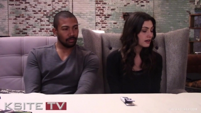 The_Originals_on_Set__Charles_Michael_Davis___Phoebe_Tonkin_0579.jpg