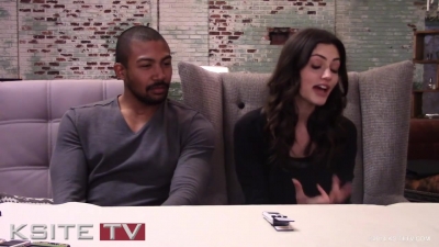 The_Originals_on_Set__Charles_Michael_Davis___Phoebe_Tonkin_0615.jpg
