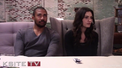 The_Originals_on_Set__Charles_Michael_Davis___Phoebe_Tonkin_0625.jpg