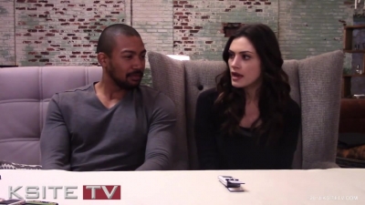 The_Originals_on_Set__Charles_Michael_Davis___Phoebe_Tonkin_0690.jpg