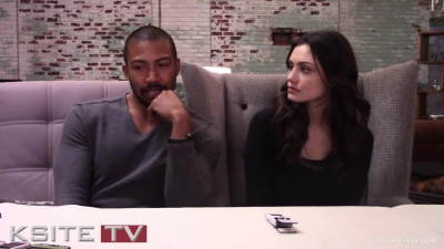 The_Originals_on_Set__Charles_Michael_Davis___Phoebe_Tonkin_0757.jpg
