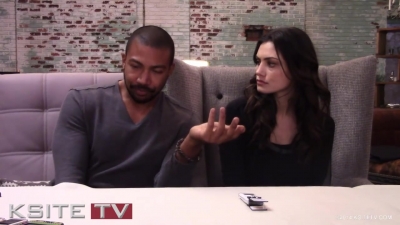 The_Originals_on_Set__Charles_Michael_Davis___Phoebe_Tonkin_0762.jpg