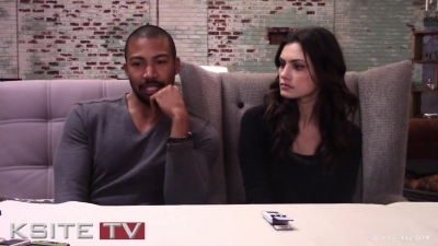 The_Originals_on_Set__Charles_Michael_Davis___Phoebe_Tonkin_0774.jpg